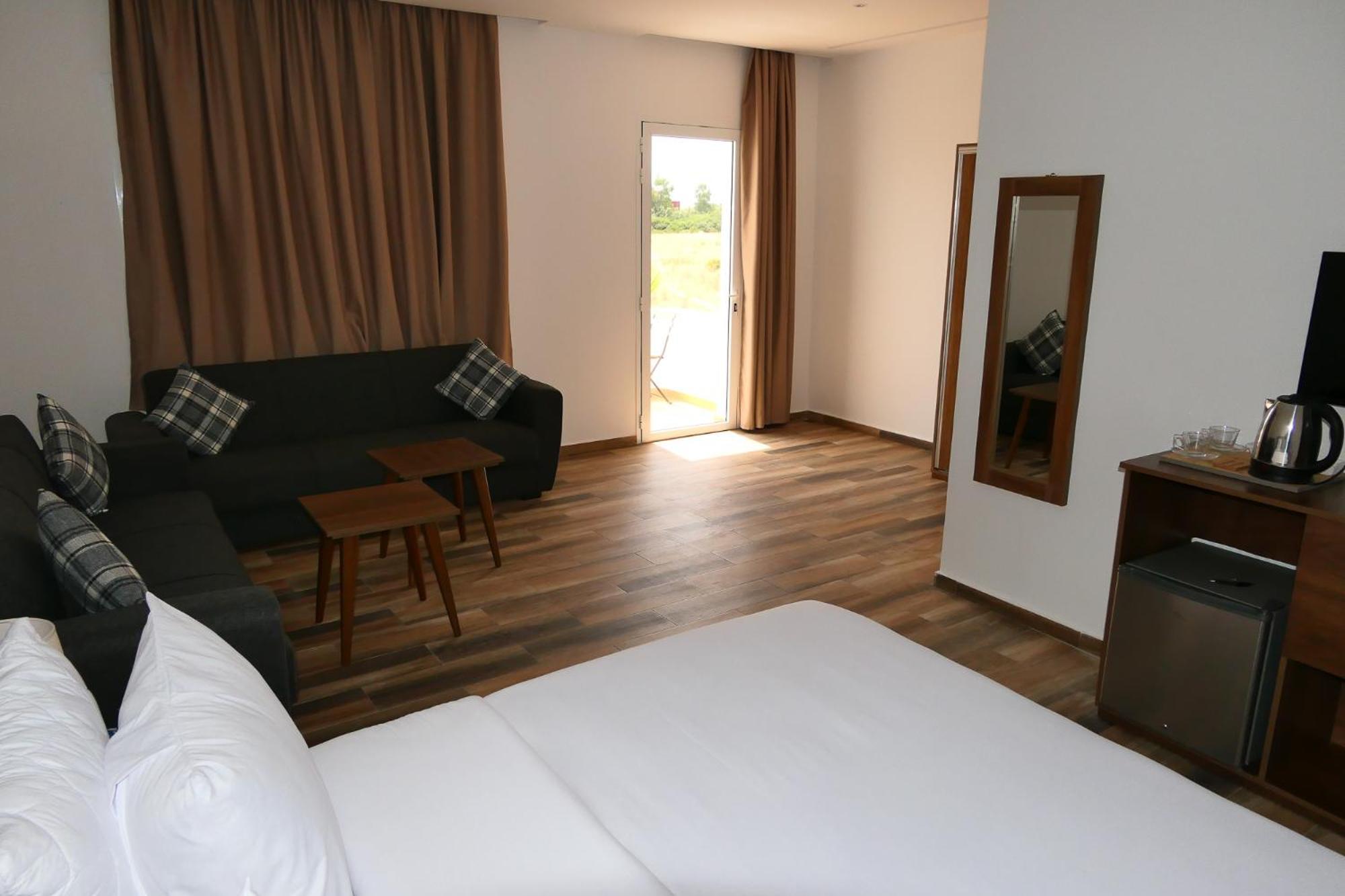 Hotel Corail De Cabo Кабо Негро Екстериор снимка